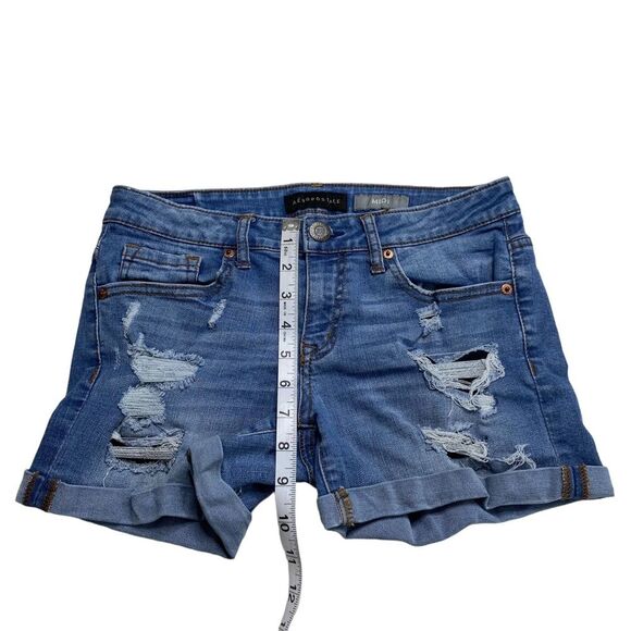 Aeropostale MIDI Distressed Cuffed Blue Jean Denim Shorts Sz 4 - Picture 4 of 9